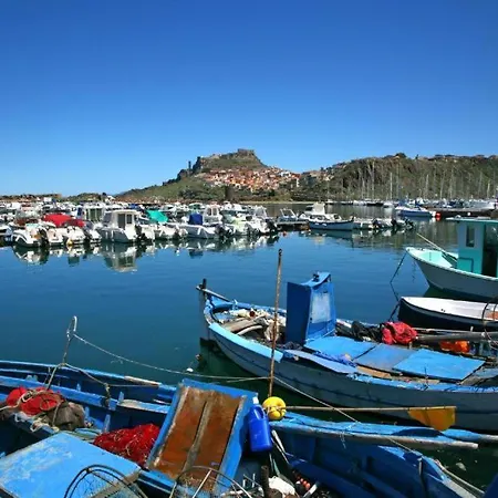 Su Due Piani Con Vista Mare Castelsardo