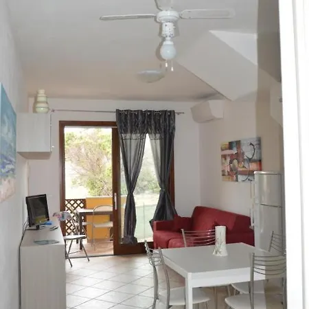 Apartamento Su Due Piani Con Vista Mare