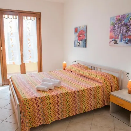 Su Due Piani Con Vista Mare Apartment *